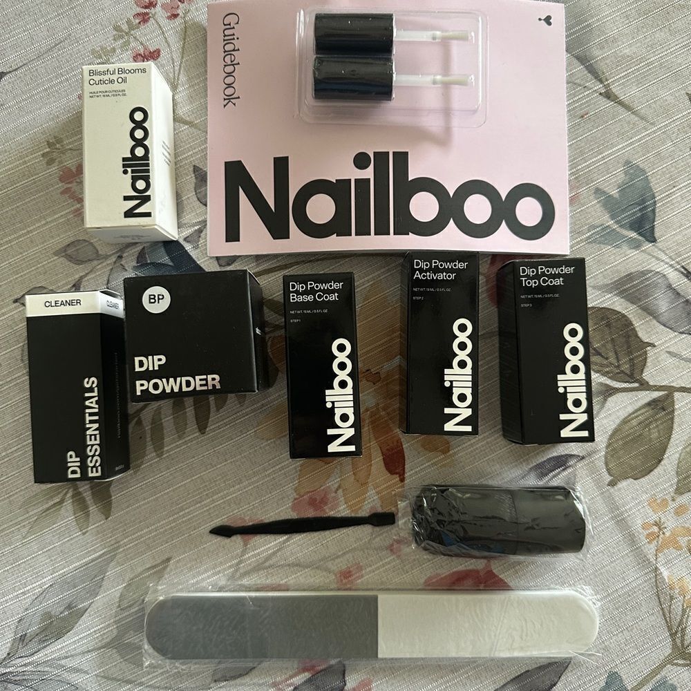 Nailboo Dip Powder Starter Kit + Colors